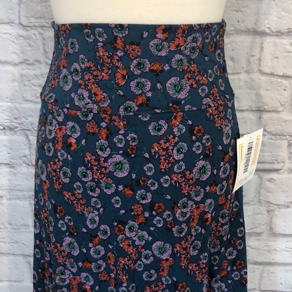 FINAL Price LuLaRoe Azure A-Line Knee Length Skirt - Picture 2 of 8